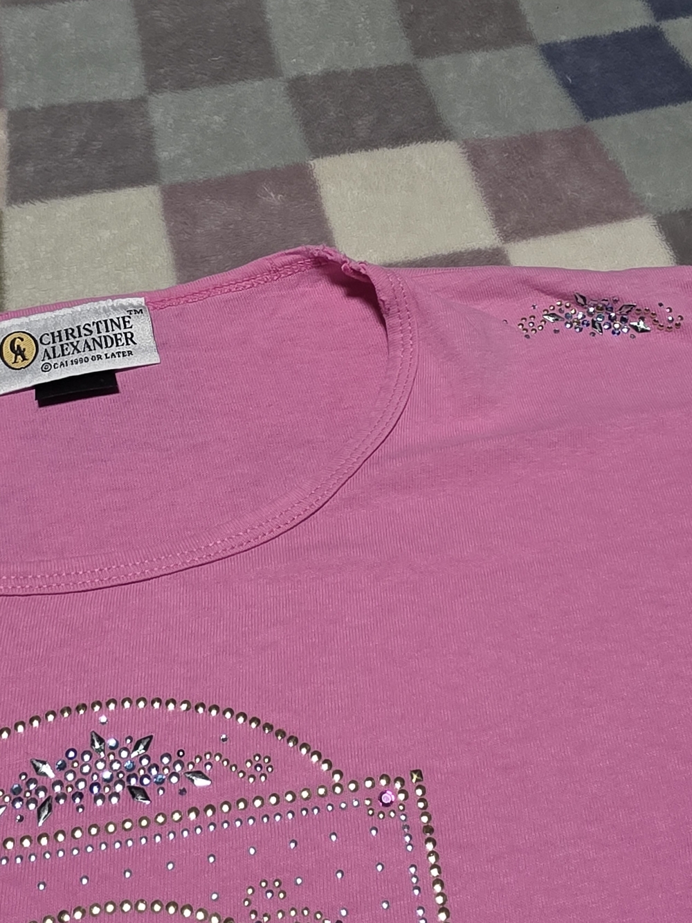 Women’s Pink Rhinestone Hummingbird Tee - Picture 3 of 6
